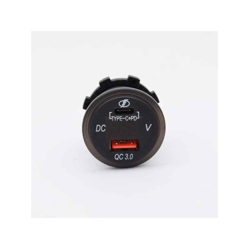 Lumeno QC3 USB Charger With Volt Meter & C-Type Port