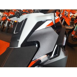 Rubbatech Carbon Knee Pads...